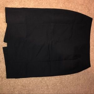 BLACK PENCIL SKIRT PERFECT FOR ANY OCCASION